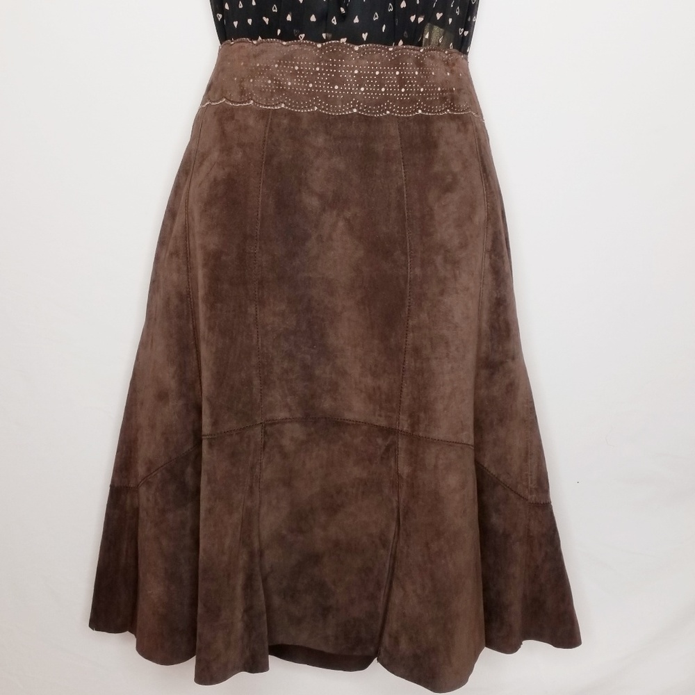 CAbi Size 6 Brown Suede Skirt Flared Bottom